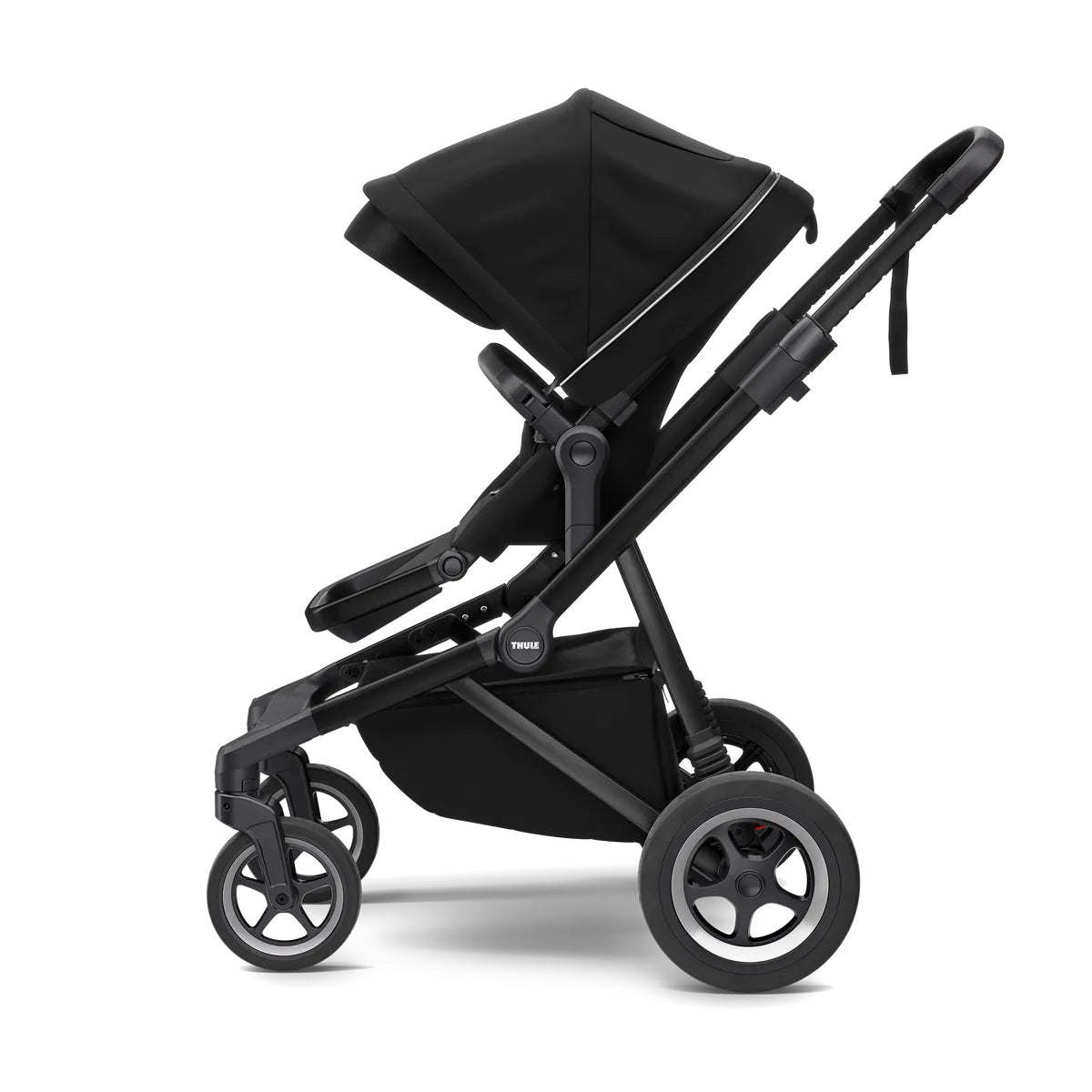 Carucior Thule SLEEK Cadru Negru si Copertina Neagra