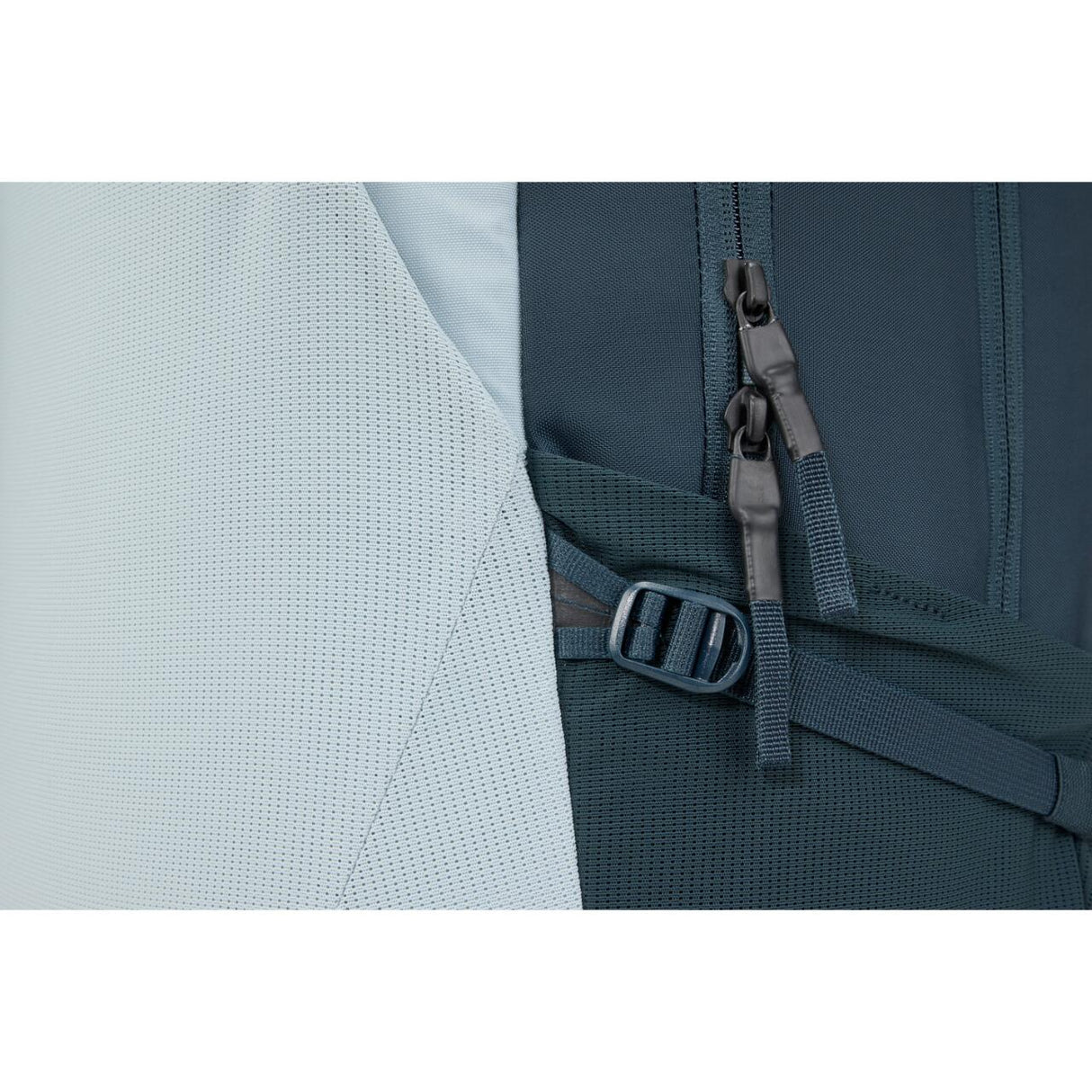 Rucsac urban cu compartiment laptop, Thule, EnRoute, 26L, Soft Blue/Darkest Blue