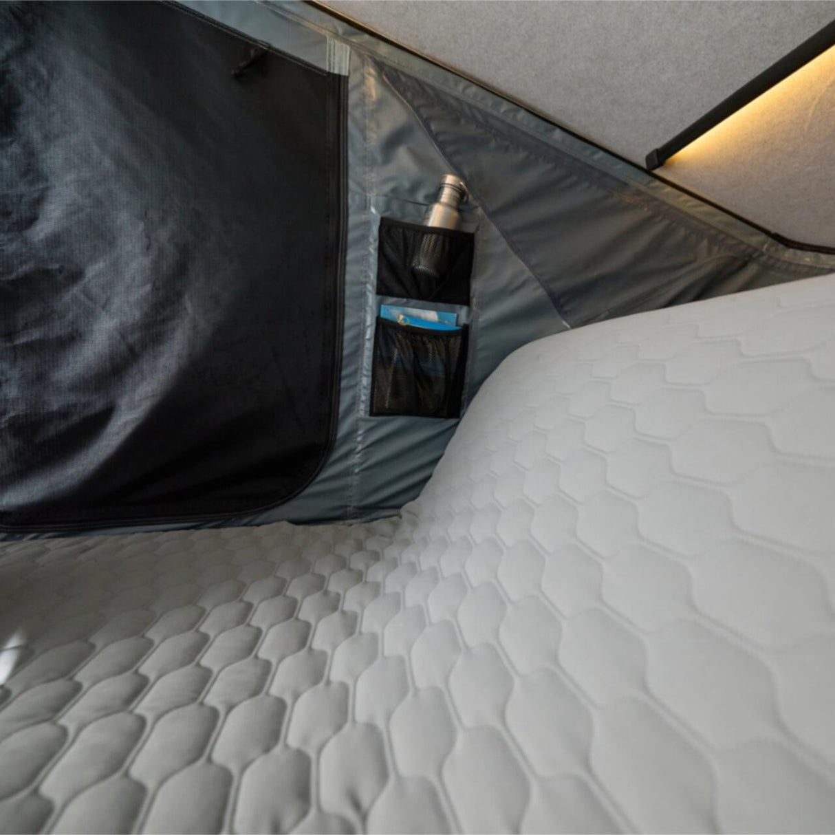 Cort auto cu prindere pe plafon, Thule, Widesky, pentru 2 persoane, Dark Slate