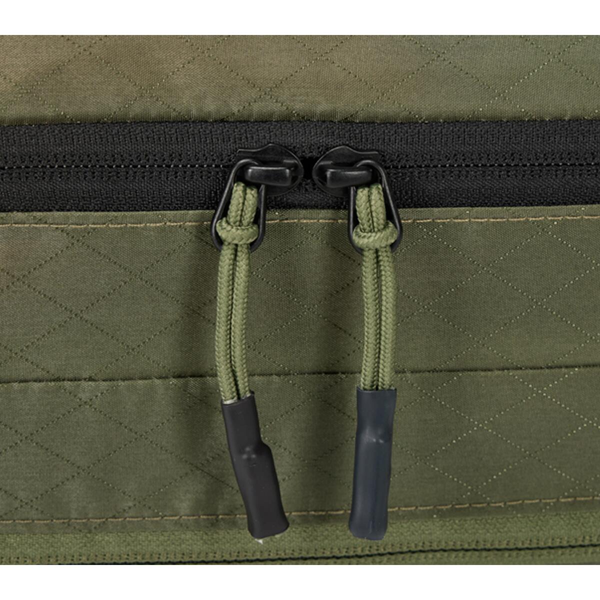 Saculet de depozitare cu 2 compartimente, Thule, mediu, kaki