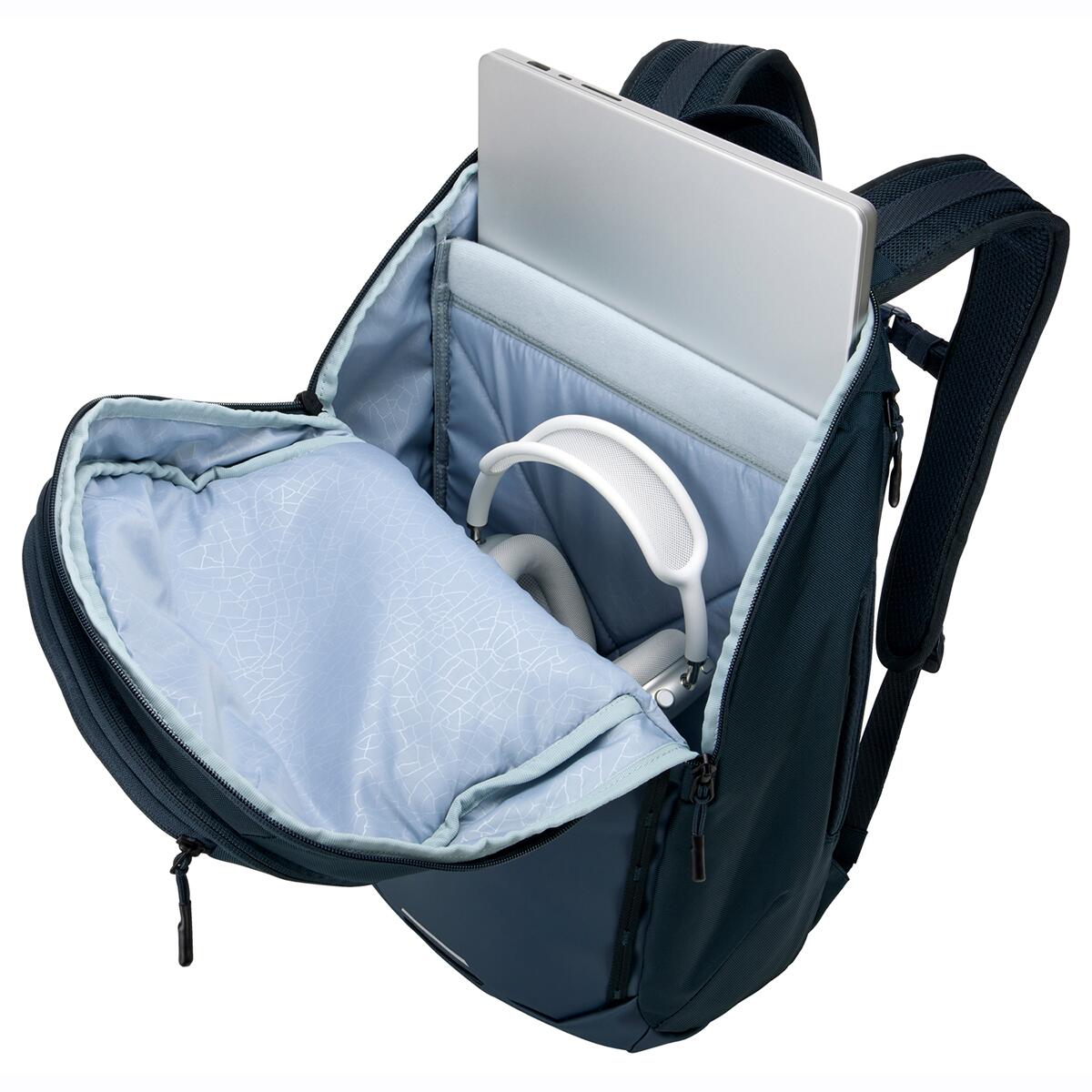 Rucsac urban cu compartiment laptop, Thule, Chasm, 26L, Darkest Blue