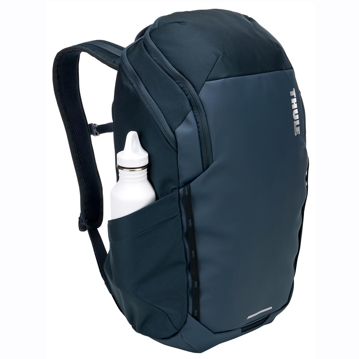 Rucsac urban cu compartiment laptop, Thule, Chasm, 26L, Darkest Blue