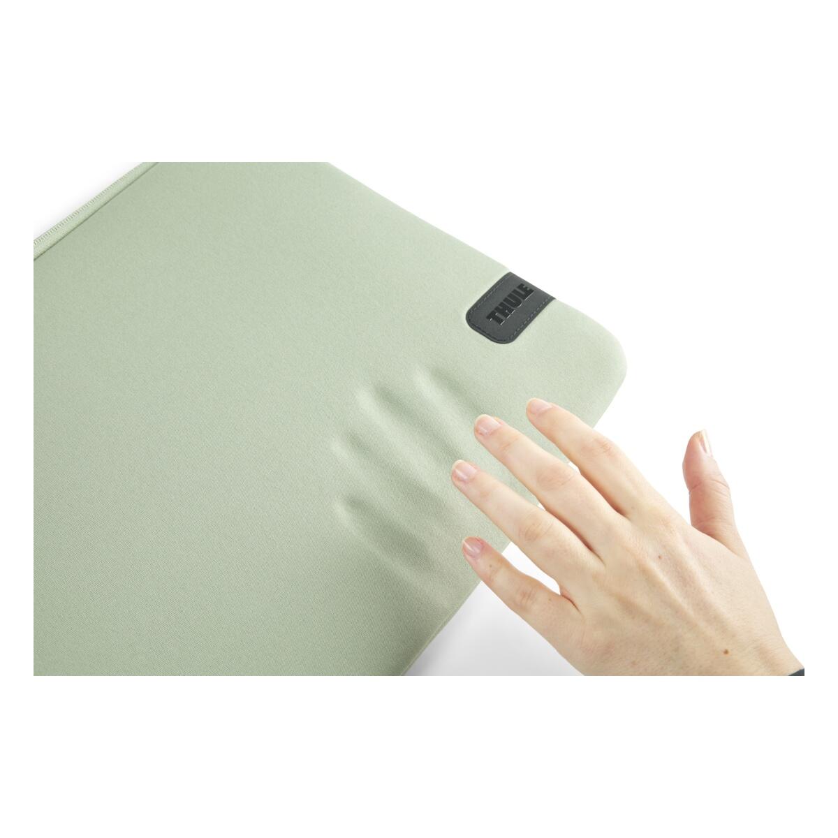 Husa laptop Thule Koya PC 14”, Light Green