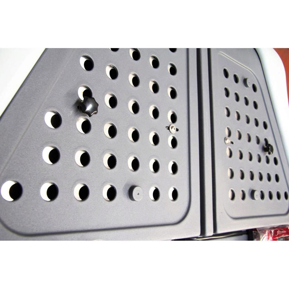 Grila ventilatie pentru TOWBOX V2 DOG