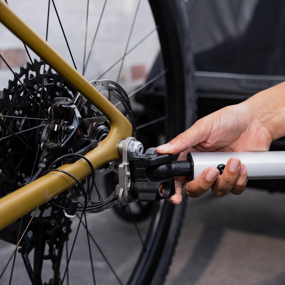 Thule Axle Mount ezHitch plate - placa montaj osie