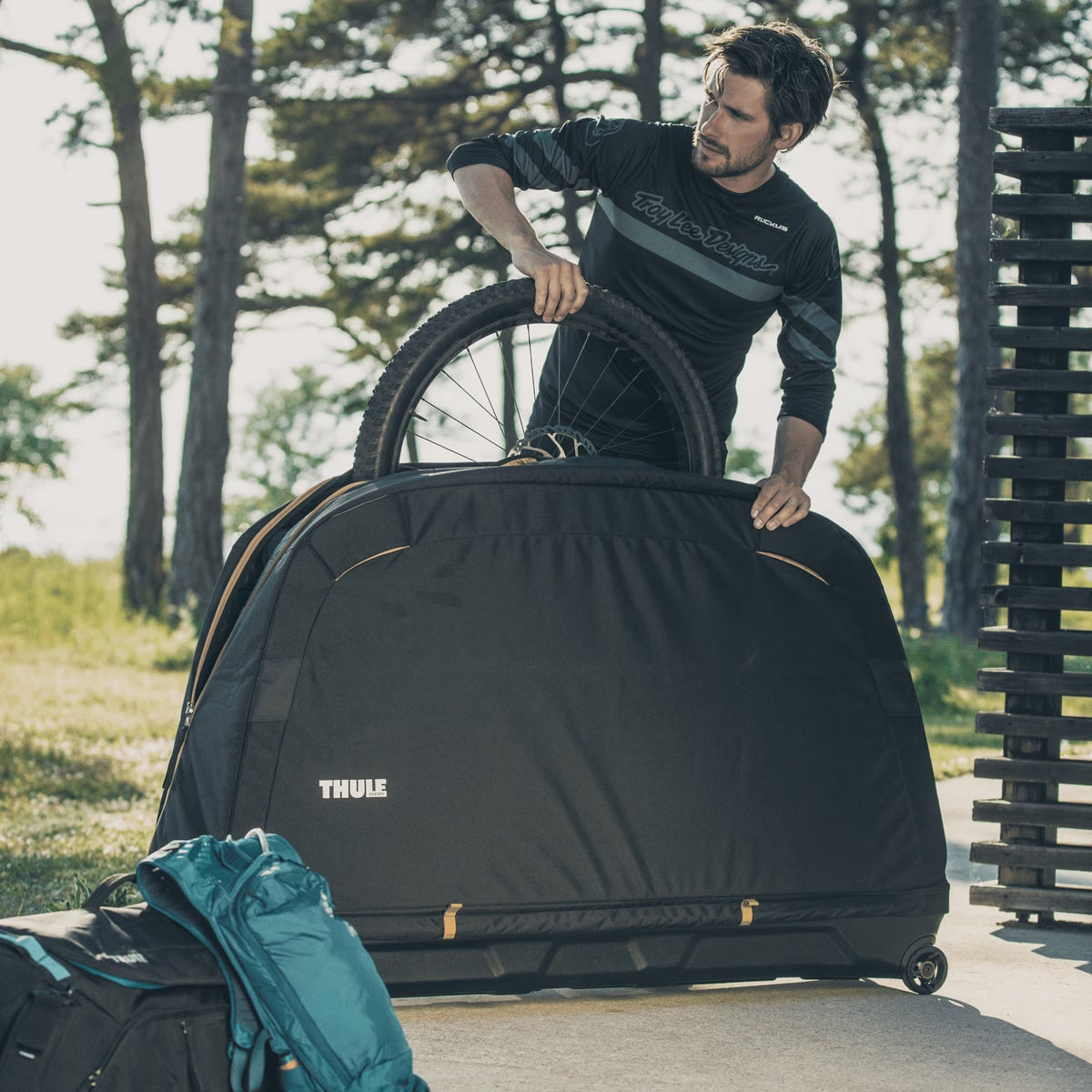 Thule RoundTrip MTB Black TA3205179 - Geanta transport bicicleta