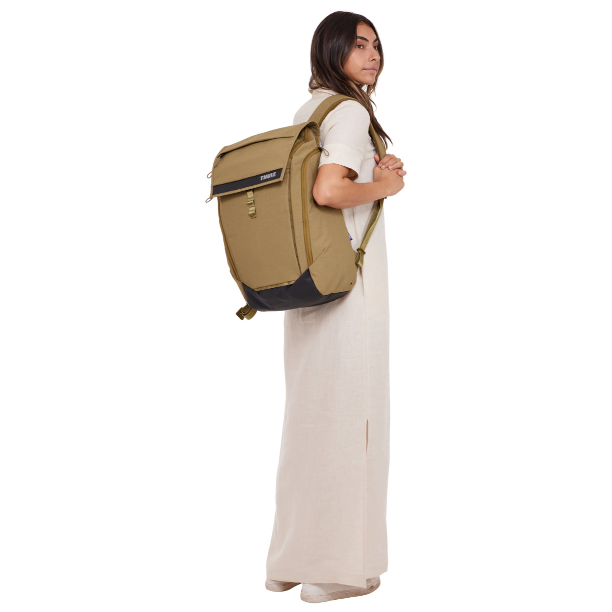 Rucsac urban cu compartiment laptop Thule Paramount, 27L, Nutria brown (model 2023)