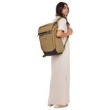 Rucsac urban cu compartiment laptop Thule Paramount, 27L, Nutria brown (model 2023)