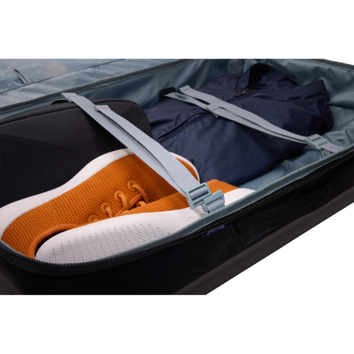 Geanta voiaj, Thule, Subterra Wheeled Duffel, 70 cm, 90L, Black