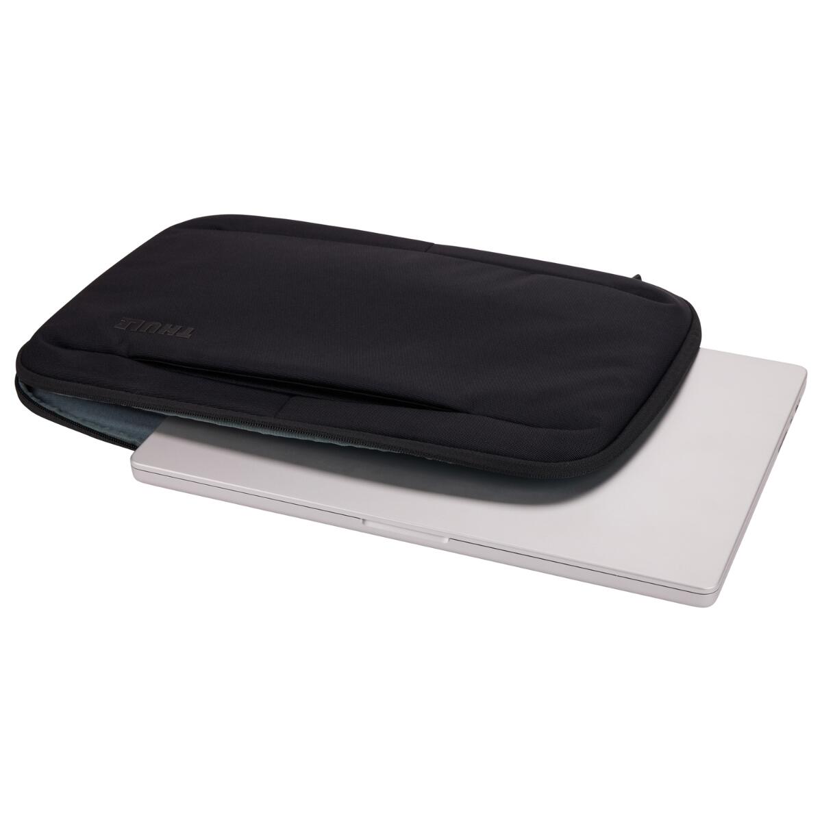Husa laptop Thule Subterra 2 MacBook Sleeve 16", Negru