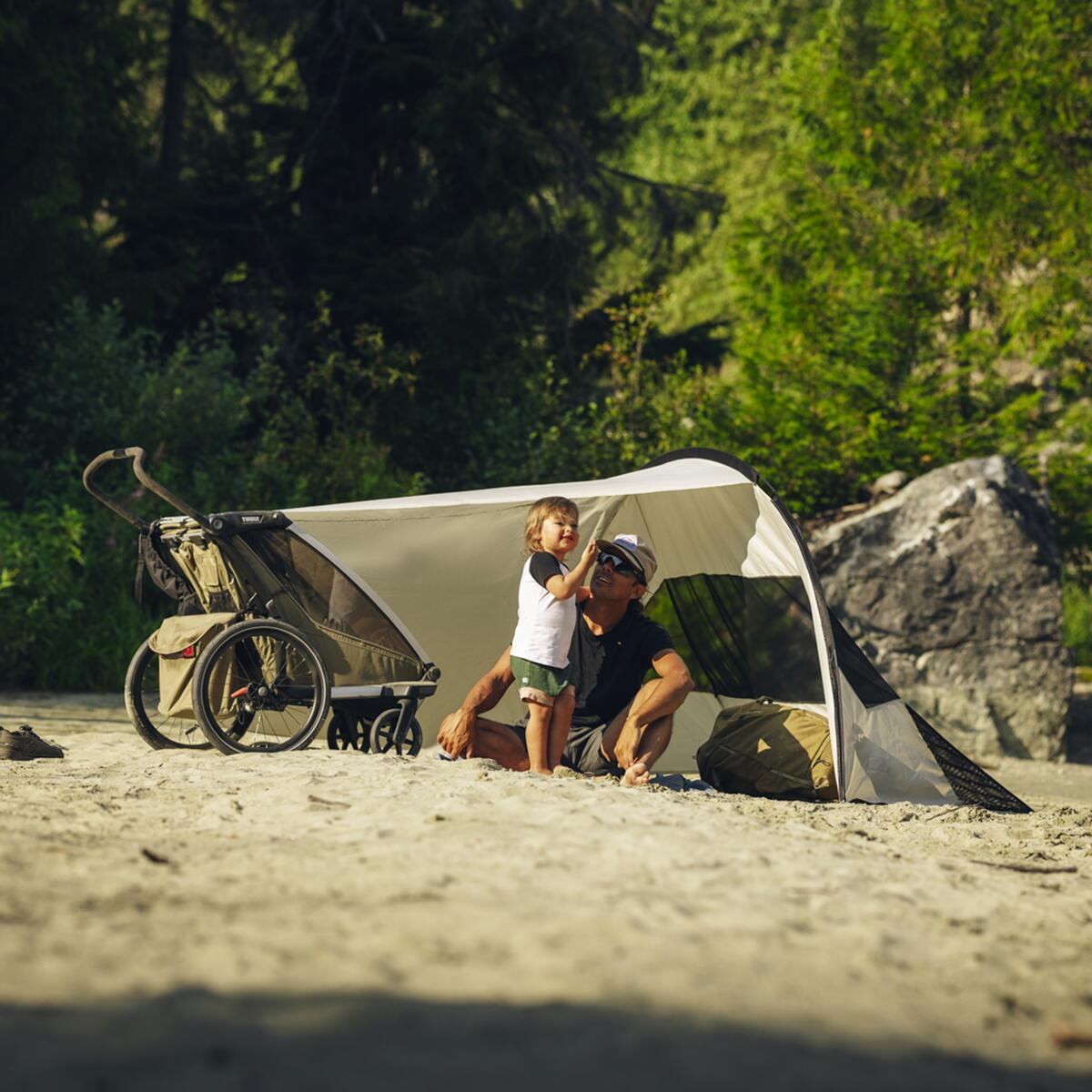 Accesoriu Thule Sun and Wind Tarp - protectie pentru soare și vânt compatibila cu Thule Chariot si Urban Glide, Beige