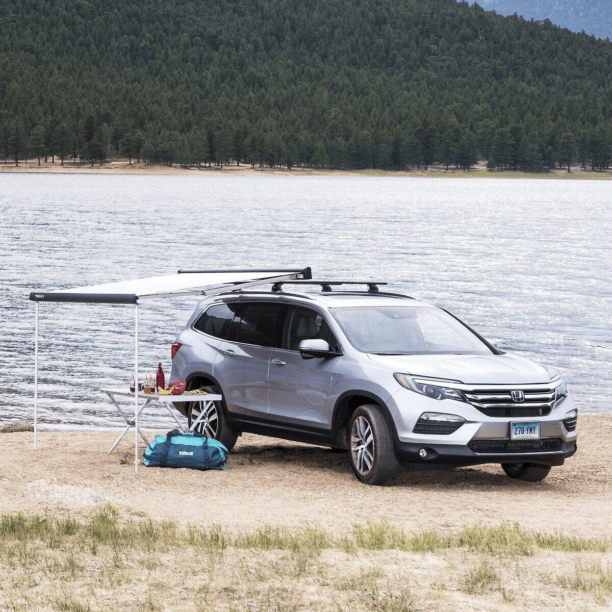 Copertina Thule Outland cu montare pe acoperisul masinii, Antracit