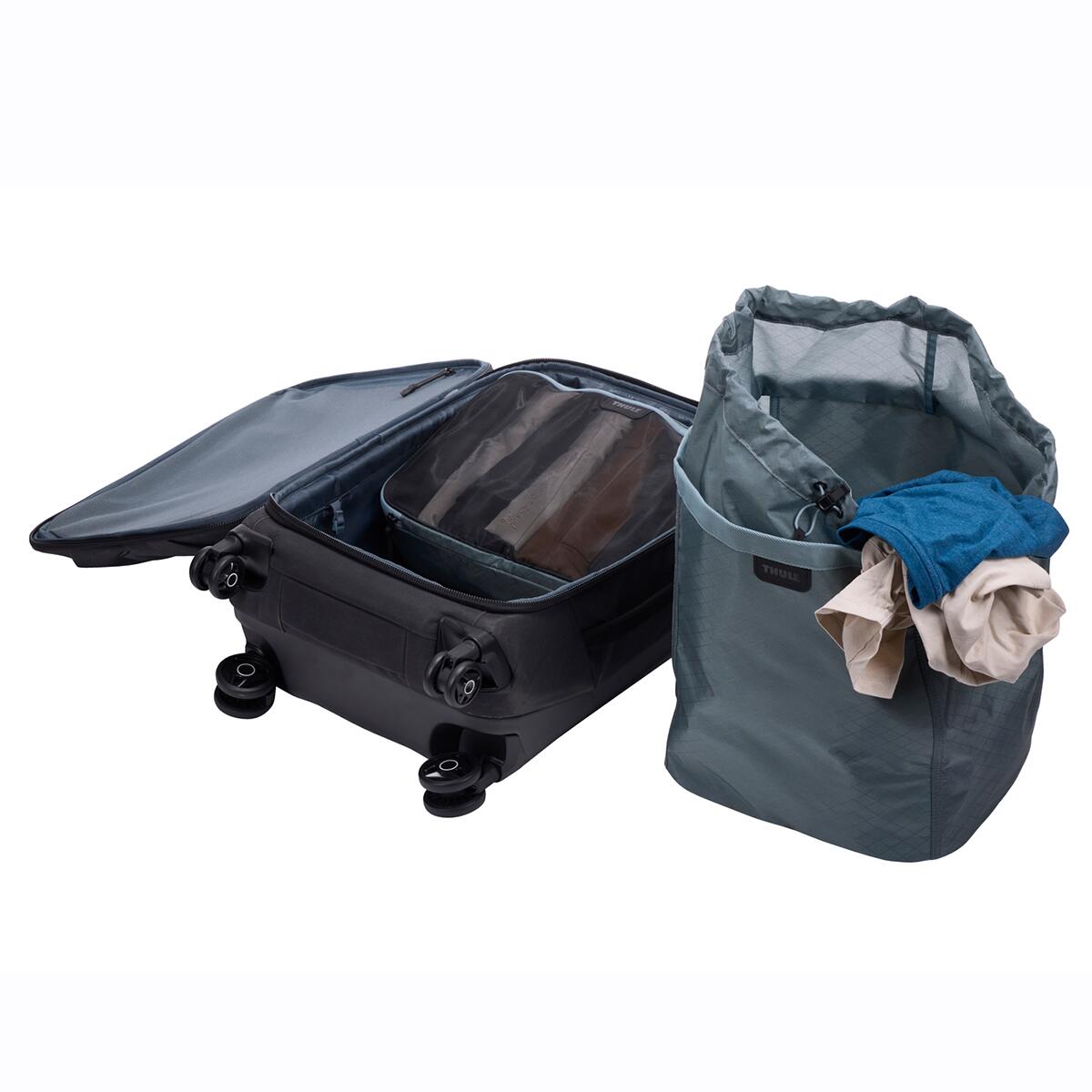 Saculet de rufe pliabil - Thule packable laundry bag, Pond Gray