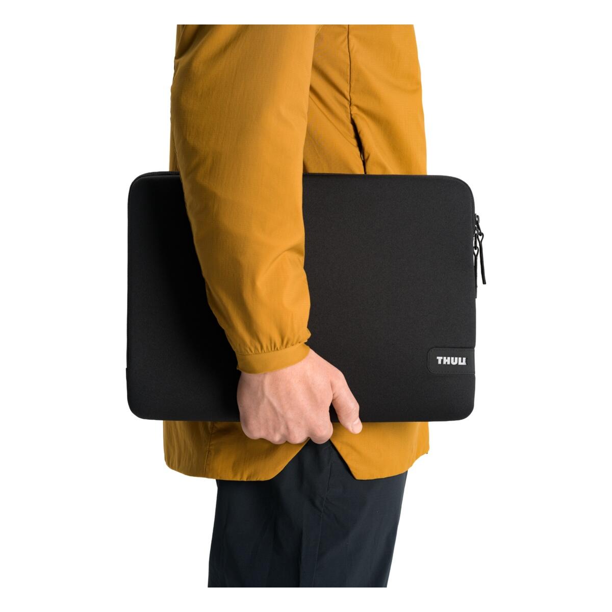 Husa laptop Thule Koya MacBook Pro 16” / PC 16”, Light Green