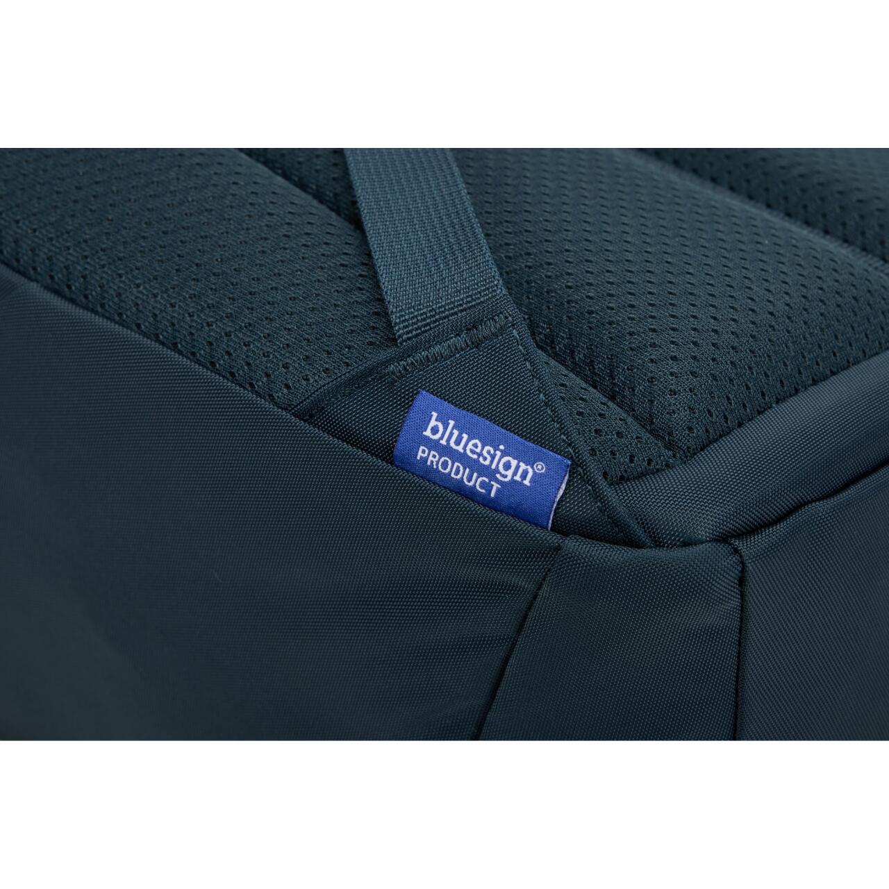 Rucsac urban cu compartiment tableta, Thule, EnRoute, 12L, Soft Blue/Darkest Blue