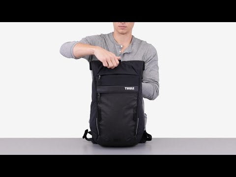 Rucsac urban cu compartiment laptop, Thule, Paramount Commuter, 18L, Negru