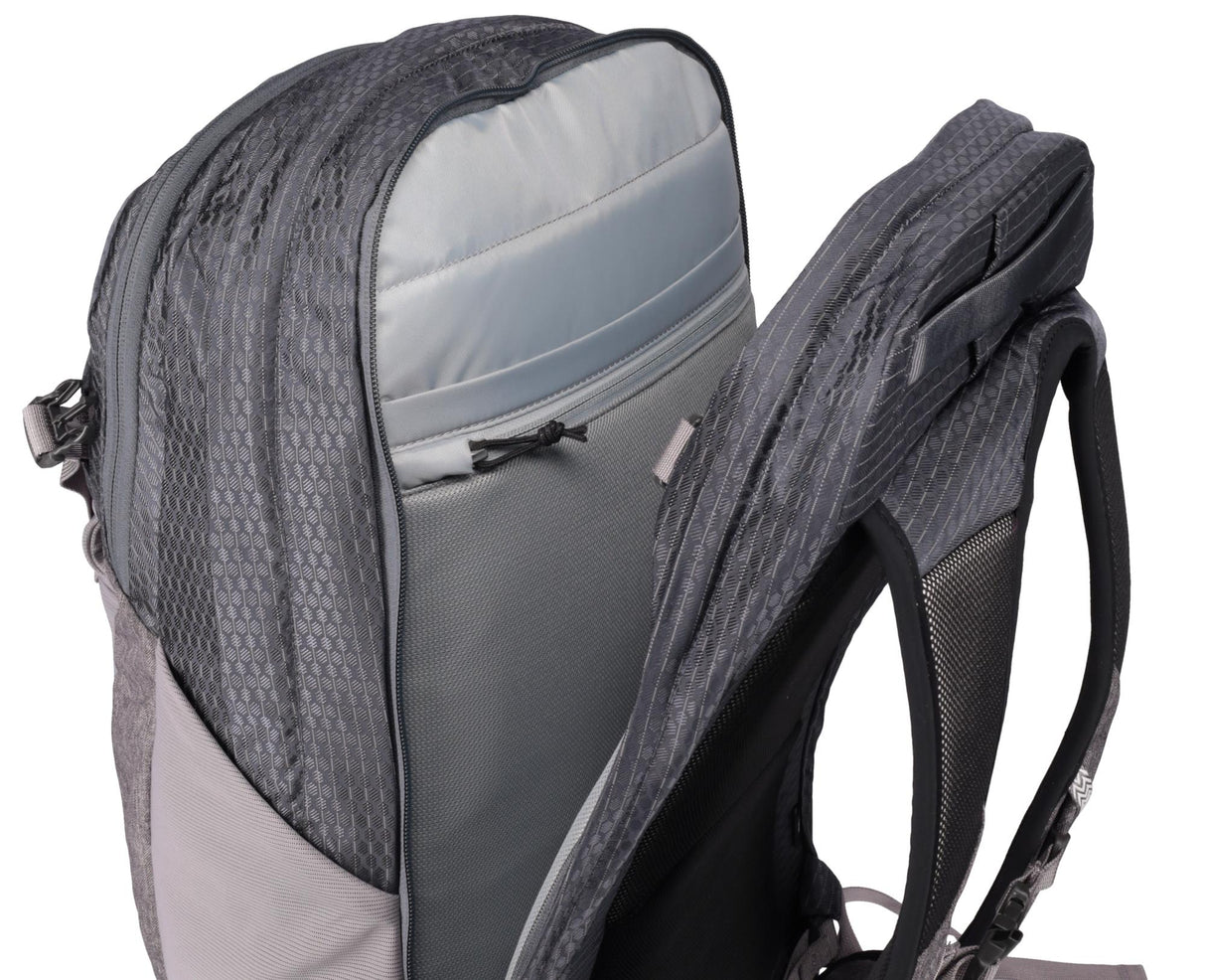 Rucsac Osprey Nebula 32L – Gri, Laptop, Organizare Multiplă