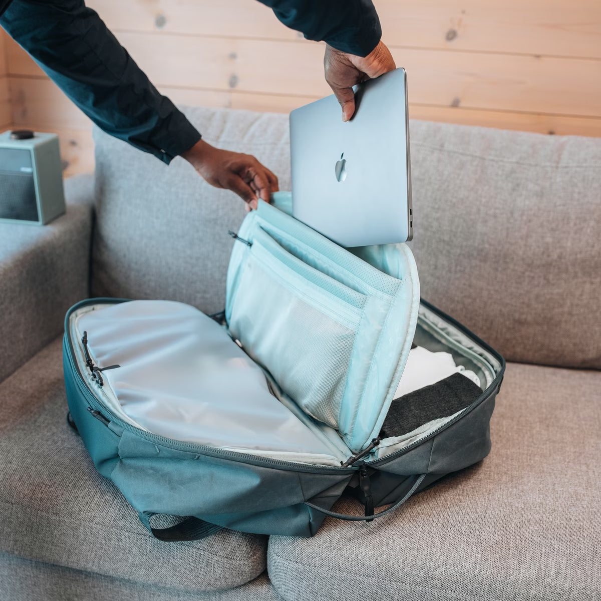 Geanta voiaj, Thule, Aion, 35L, Dark Slate