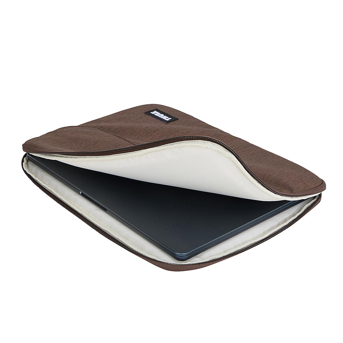 Husa laptop Thule Lithos Sleeve MacBook Pro 14", Nuanced Brown