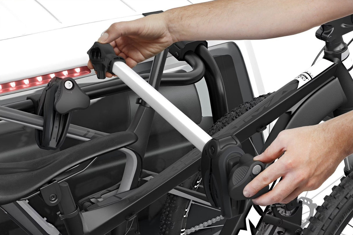 Adaptor a 3-a bicicleta pentru suportul de biciclete Thule WanderWay 2 cu prindere pe haion